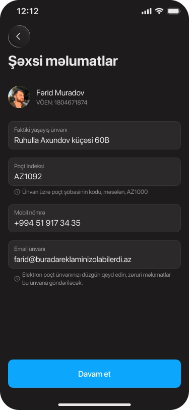 'Şəxsi məlumatlar' screen with the user's name and avatar, then filled fields for address, postcode, mobile number and email, each with helper text